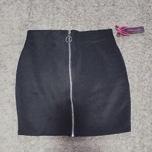Silhouette Black Mini Skirt with Silver Front Zip